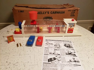 LAVADO AUTOMÁTICO DE AUTOS MR. KELLY'S de Remco con CAJA DE CATÁLOGO 1963 ¡FUNCIONANDO! Foto 1 de 4