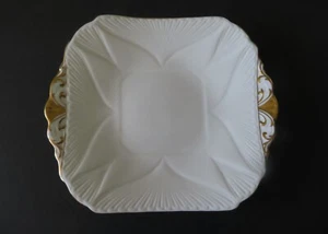 Shelley Regency Cake Plate - Dainty Shape w Gold Handles - Unused - Picture 1 of 5