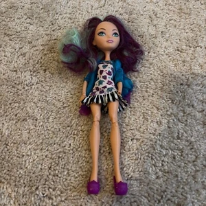 Ever After Madeline Hutmacher Getting Fairest Puppe 10 Zoll fehlt eine Hand - Bild 1 von 9