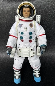 The SIX MILLION DOLLAR MAN Astronaut 1/6 DOLL FIGURE Customized - Picture 1 of 5