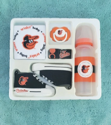 Baltimore orioles Baby NEW Infant 5 peice set Top Crib Shoes MLB Baseball (BOX 1 Cover