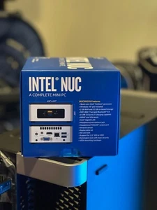 Intel NUC Mini PC NUC5PGYH0AJ  IntelPentium N3700 1.60Ghz  Quad-Core  Kit NEW - Afbeelding 1 van 3