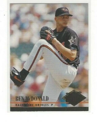 1994 ULTRA BASEBALL REGULAR BASE SERIES SINGLES #'S 1-200 - Image 1 of 2