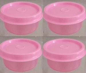 Tupperware Minis Smidgets Set of 4 with Liquid Tight Seals Pink New - Picture 1 of 2
