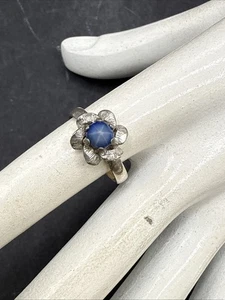 ⭐️Gorgeous Blue Stone Flower & Sterling Silver Ring Size 7 (1) - Picture 1 of 4