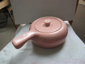 1950s. RUSSEL WRIGHT STEUBENVILLE BRAND. CORAL-PINK. UNIQUE COVERED CASSEROLE - Picture 1 of 20