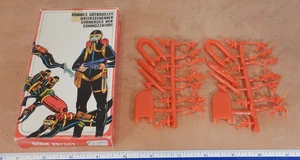 ATLANTIC SERIE EXPORT 110, FROG MEN, DIVERS, 1/72, NOS, 100% KOMPLETT - Bild 1 von 2