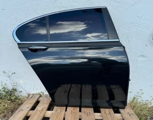 2010 BMW 750i Rear Right Passenger Side Door - Part Number: 41007203980 - Picture 1 of 8