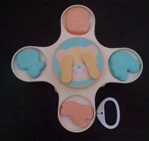 Vtg Tomy Crib Pull Toy Lullaby Peek-a-boo Bear Safari Animals Musical Working - Picture 1 of 3