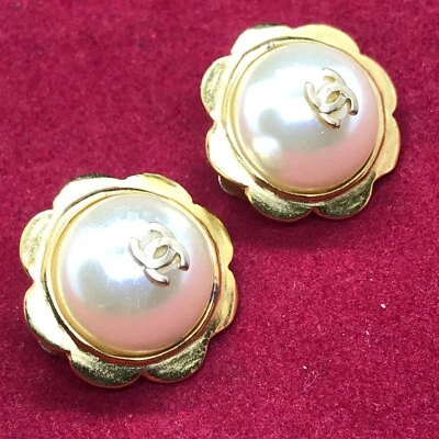 Vintage Authentic CoCo Chanel Flower Design Fake Pearl Earrings Gold - Image 1 of 4