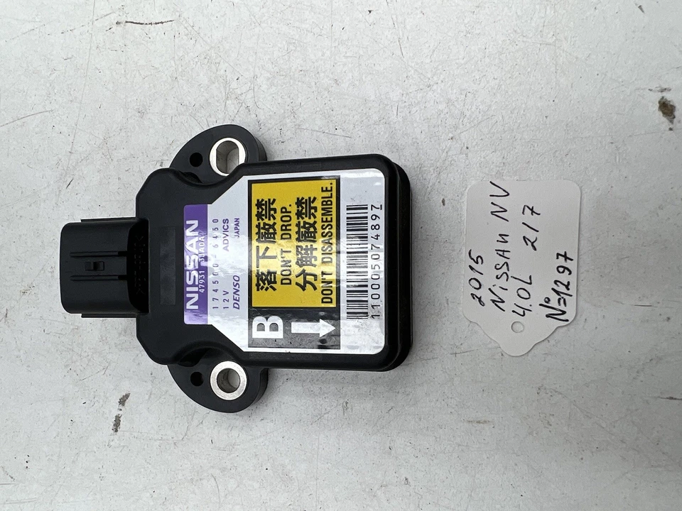 2015 Nissan NV 2500 4.0L Yaw Rate Speed Gravity Sensor OEM. - Imagem 1 de 4