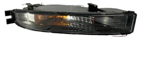 Indicatore direzione anteriore destro VW Beetle 5C A047949  - Foto 1 di 4