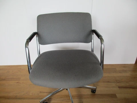 MID CENTURY MODERN  VINTAGE STEELCASE  OFFICE CHAIR    ( Swivel Rolling ) CHROME Cover
