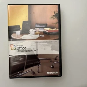 Microsoft Office Student and Teacher Edition 2003 Word Excel w/ Key, Genuine VGC - Picture 1 of 4
