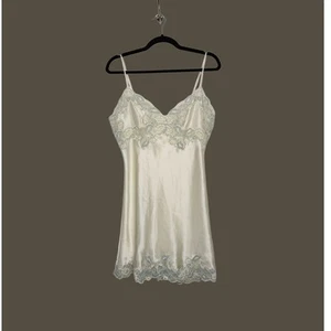 y2k Victorias Secret Slip Dress Lace White Whimsy Fairy Cottage Core Medium - Picture 1 of 5