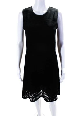 Mini Vestido Acampanado BB Dakota Para Mujer Cuello Redondo Sin Mangas Calce Acanalado Talla M Foto 1 de 4