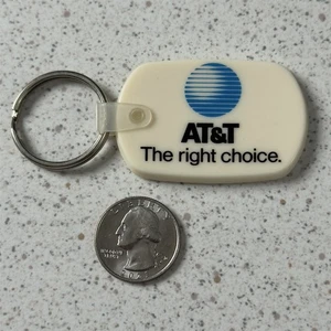 At&t The Right Choice White Keychain Key Ring #51251 - Picture 1 of 2