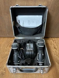Makita TD090d/DF030d Impact Driver/ Drill Combo Kit -With hard carrying case - Picture 1 of 13