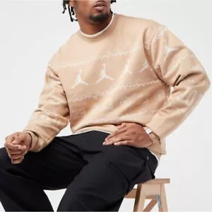Jordan Essentials Festive Fleece Pullover Sweater NWT - Picture 1 of 10