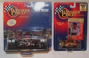 Dale Earnhardt Sr. Pit Row Series 1998 Winners Circle 1:64 Scale Nascar ~ NEW - Picture 1 of 17