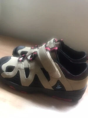 Sandalia para niños Reino Unido talla 2 de Debenhams Foto 1 de 4