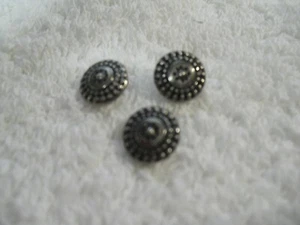 Trachten-Knöpfe rund 11mm altsilber Metall mit Muster 8 Stück Restposten !!! - Bild 1 von 2