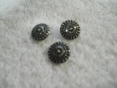 Trachten-Knöpfe rund 11mm altsilber Metall mit Muster 8 Stück Restposten !!! - Bild 1 von 2