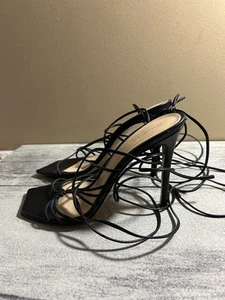 Gianvito Rossi Black Leather Open Toe Lace-up Heel Sandals Women's 37.5 US7.5 - Picture 1 of 10