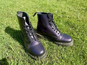 Dr. Martens Air Wair 1460 Leather Boots, Purple shimmer, UK Size 6 - Picture 1 of 10