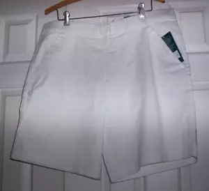NWT JAG White Pull-On Stretch Maddie Mid Rise Shorts, Size 16W - Picture 1 of 2