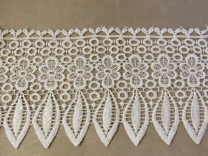 15 Yards 4.5" Rayon Venise Lace Trim Ivory W85J - Picture 1 of 3
