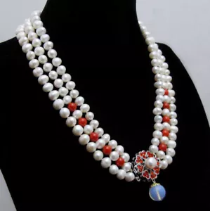Collar redondo de perlas blancas naturales de 8-9 mm para mujer con coral rojo 3 hebras 18" - Imagen 1 de 4