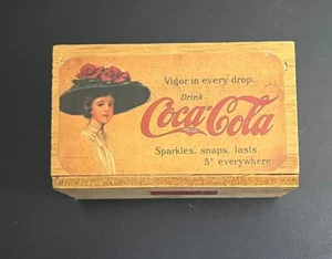 American Girl Stil Miniatur Coca Cola Kiste Aufbewahrungsbox für 18" Puppen - Bild 1 von 10