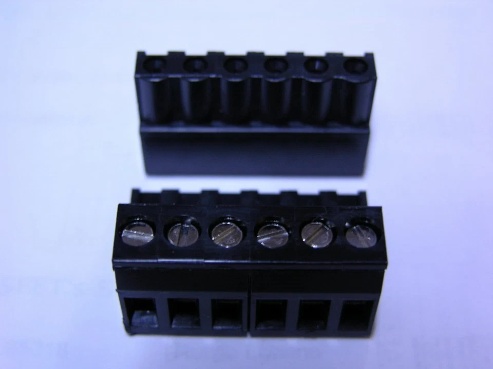 10 Amphenol Pcd ELFP06210 6 pos Pluggable R/A Terminal Blocks - Image 1 of 1