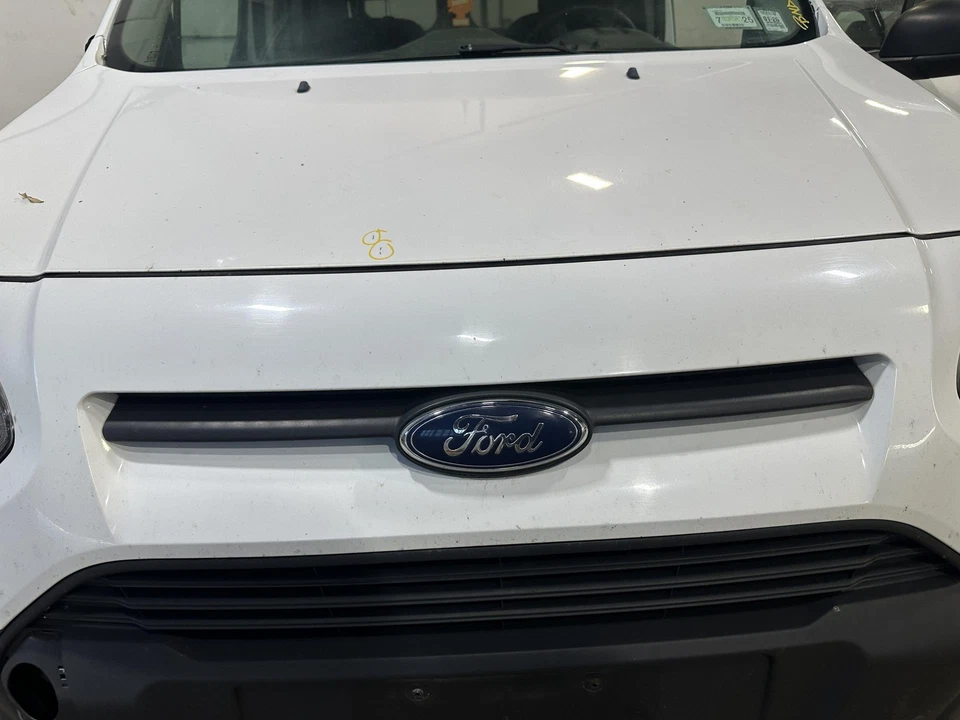 14 15 16 17 18 FORD TRANSIT CONNECT Grille - Image 1 of 1
