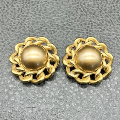 Pendientes de clip de carolee vintage cadena botón abovedado bisutería 1,5 pulgadas Foto 1 de 4