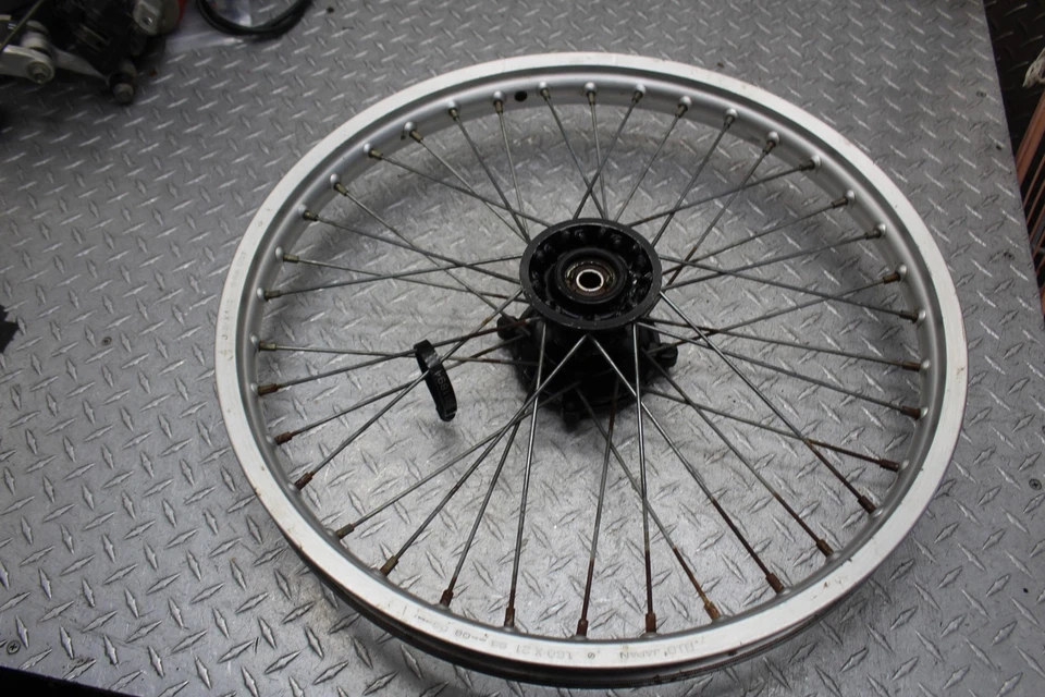 Llanta delantera Honda XL600R 1983 Foto 1 de 4