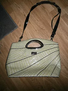 Beijo Apple Green Designer Bag Shoulder Strap Purse Faux Alligator Zip Closure - Picture 1 of 8