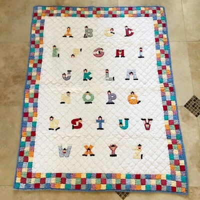 Bloomingdales Payaso Alfabeto Edredón Colgante de Pared Infantil Guardería Decoración Foto 1 de 4