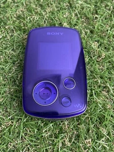 Reproductor multimedia/mp3 Sony Walkman NW-A1000 púrpura, 6 GB, clásico (A337) - Imagen 1 de 3