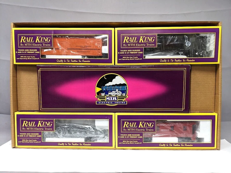 MTH Rail King #004 PRR Green 5-Stripe GG-1 Locomotive w/4 Freight Cars C-9 - Image 1 of 4
