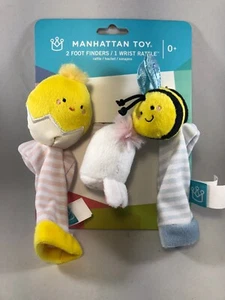 Manhattan Toy Infant Baby 2 Foot Finders 1 Wrist Rattle Play Set - Spring Easter - Picture 1 of 4