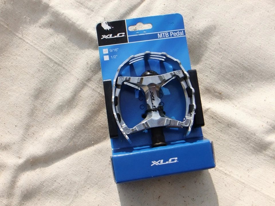 Pedales de plataforma XLC Silver Bear Trap para-3 piezas-manivela - 9/16" Foto 1 de 2
