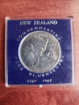 1969 New Zealand Cook Bi-Centennial Commemorative Display ***Uncirculated*** - Image 1 of 4