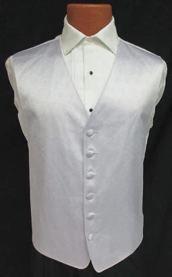 Men's Lilac Light Purple Perry Ellis Fullback Tuxedo Vest Wedding Prom Cruise  - Image 1 of 4
