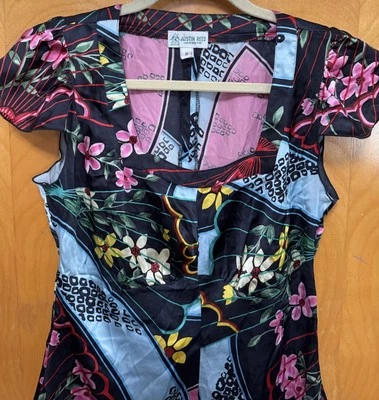 Top Austin Reed Mujer Seda Y2K Cuello Cuadrado Mangas Cortas Flutter Floral Talla 8 Foto 1 de 4