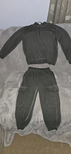 Kidpik Boy's Olive Green Sweatshirt And Sweatpants Outfit Size S (7/8) - Picture 1 of 1