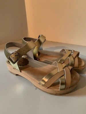 Sandalias Hanna Andersson Niñas Mezcla Dorada Cuero Talla 34 EE. UU. 2.5 2 1/2 Foto 1 de 4
