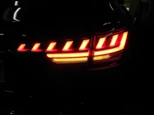69Tkm! Audi A4 S4 B9 8W Avant LED Facelift Rückleuchte Innen rechts 8W9945094AA - Bild 1 von 4