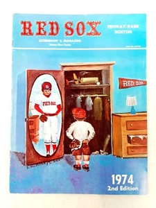 1974 Boston Red Sox Official Scorebook & Magazine 2nd Edition vs  Detroit Tigers - Picture 1 of 10